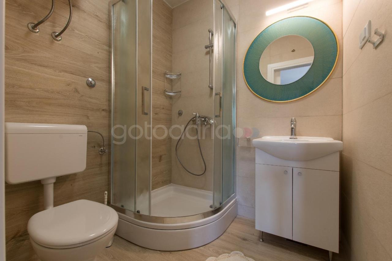 Holiday Home Godinj Donje Rascane Exterior photo